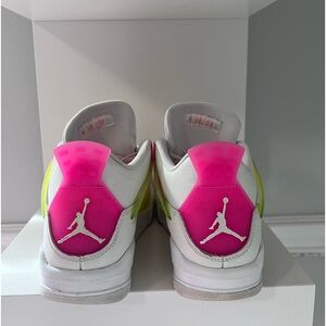 Jordan 4 white lemon pink size 5.5Y